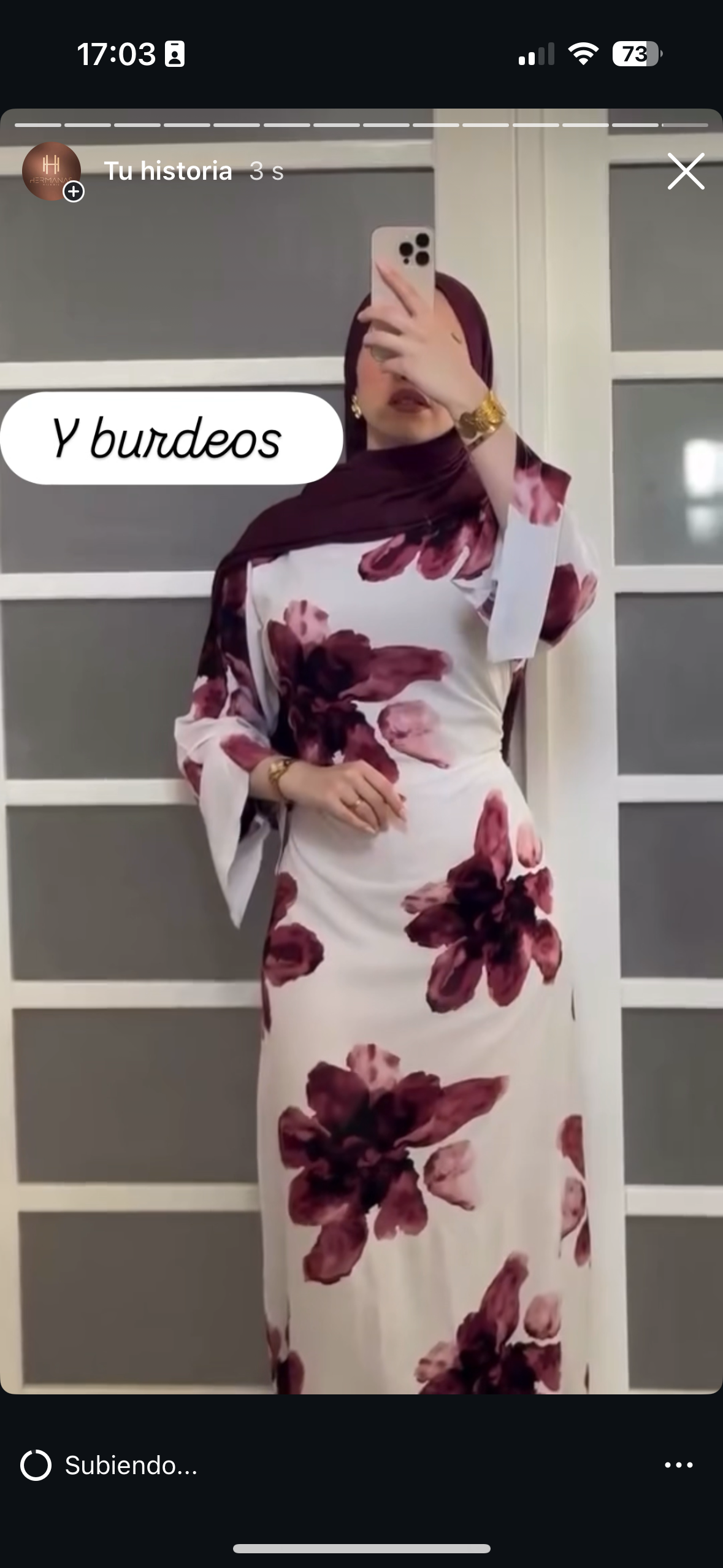 Abaya lazo atras flores